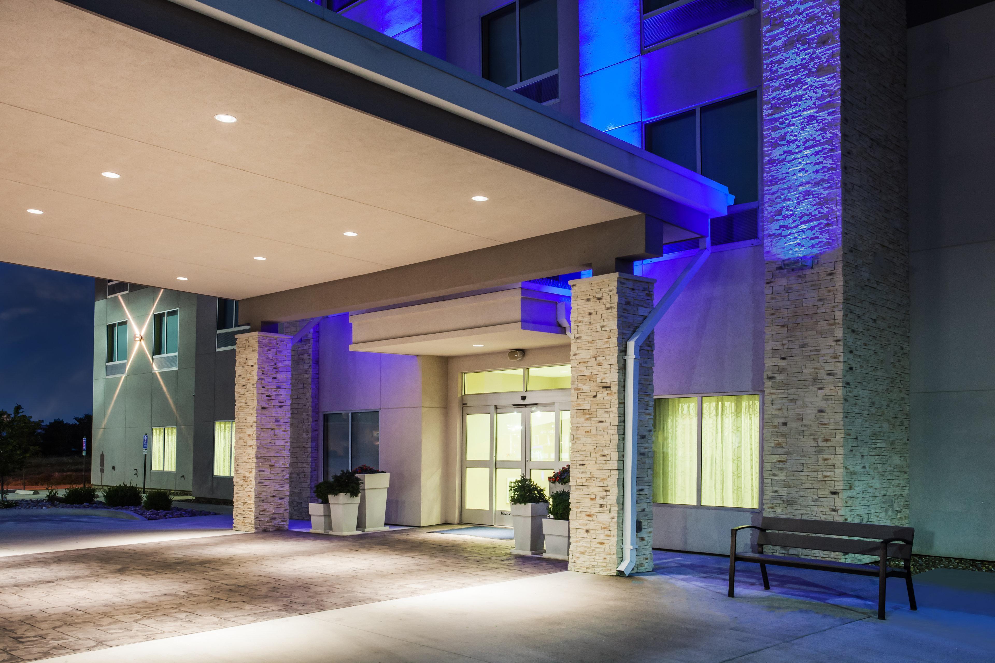 Holiday Inn Express & Suites Litchfield By Ihg Kültér fotó
