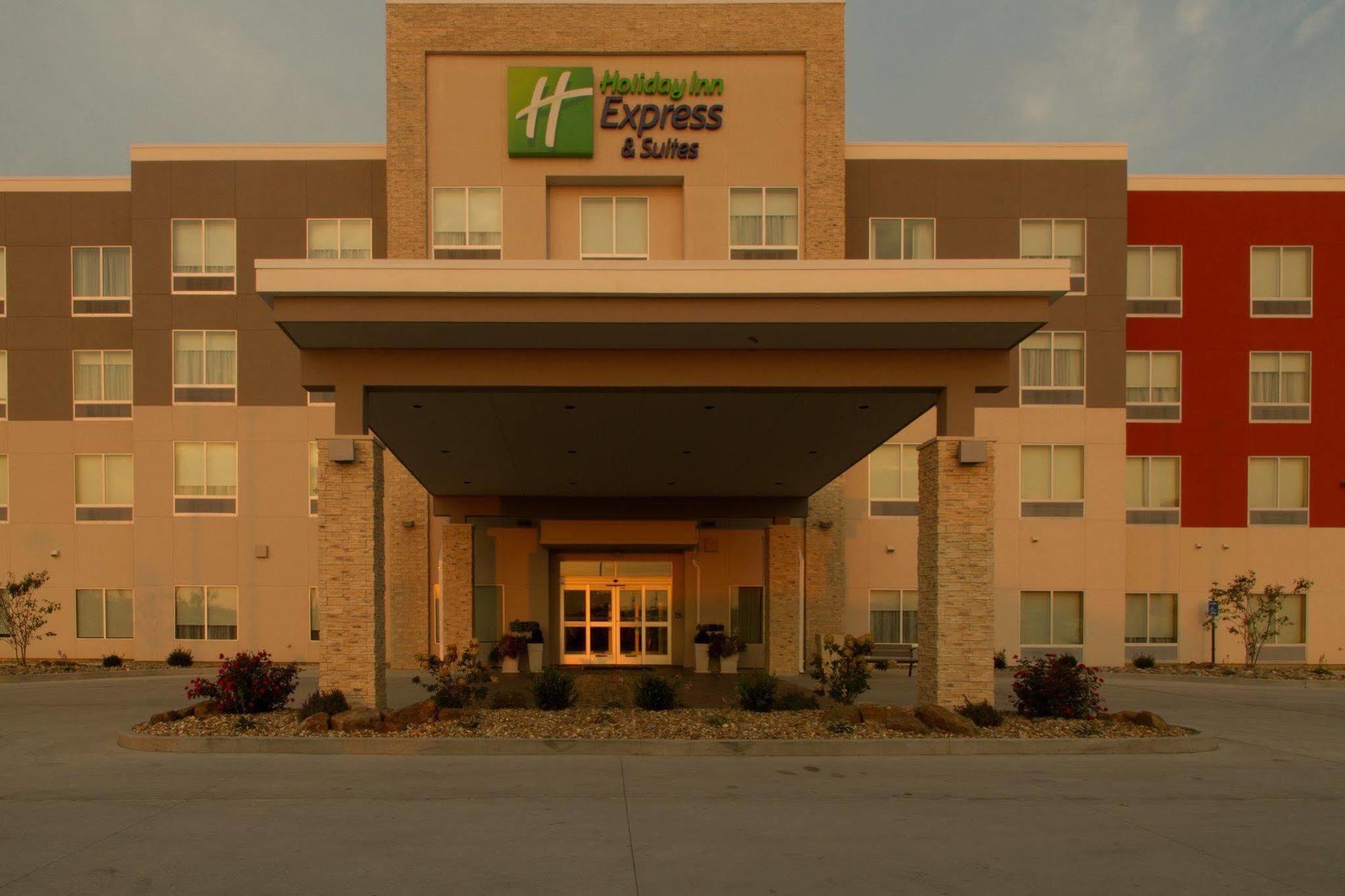 Holiday Inn Express & Suites Litchfield By Ihg Kültér fotó