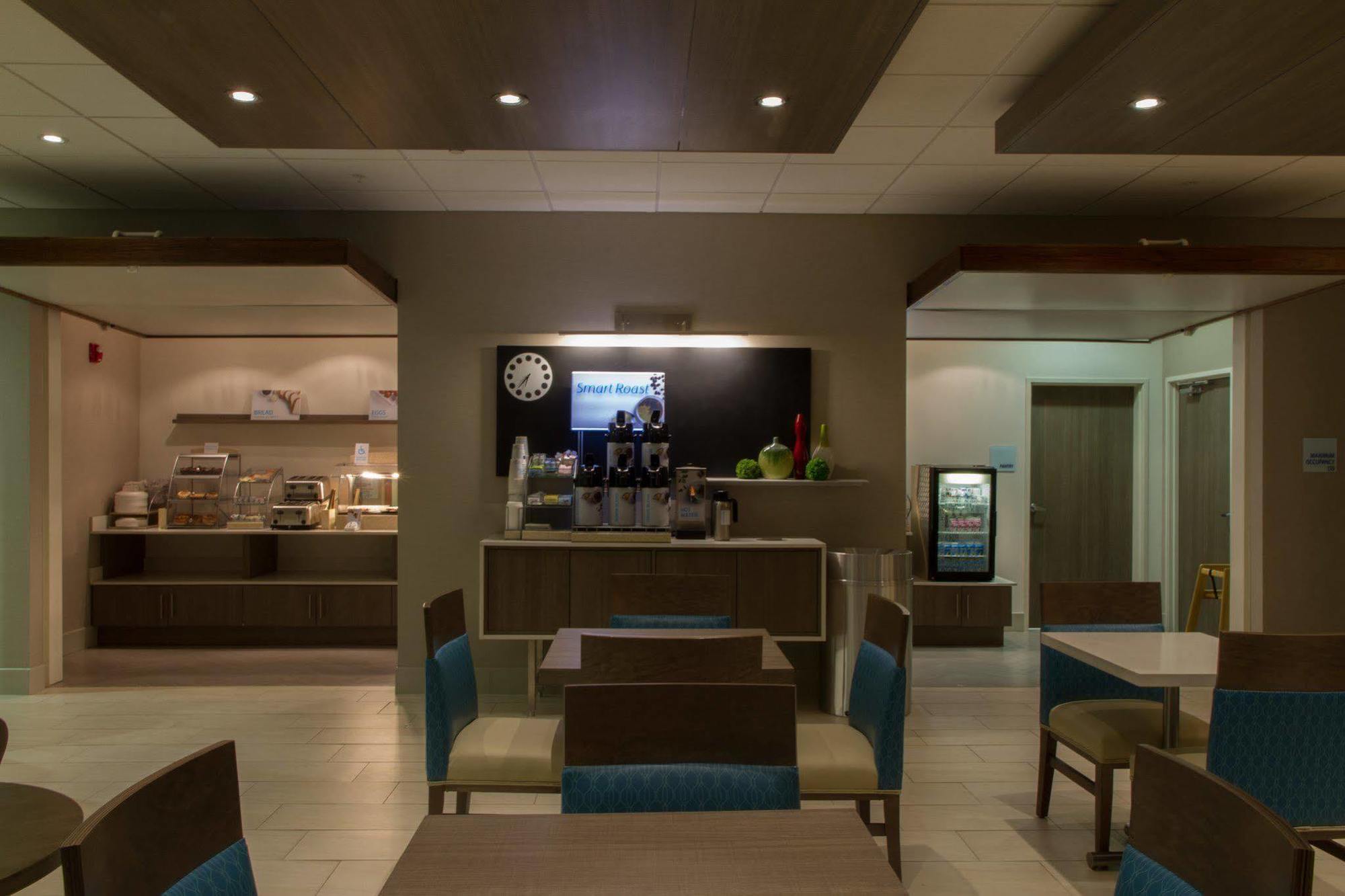Holiday Inn Express & Suites Litchfield By Ihg Kültér fotó